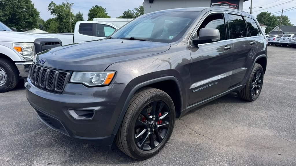JEEP GRAND CHEROKEE 2017 JEEP GRAND CHEROKEE 1C4RJFBT6HC905450