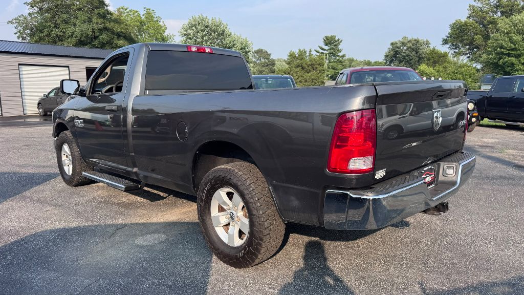 RAM 1500 2015 RAM 1500 3C6JR7DT4FG683663