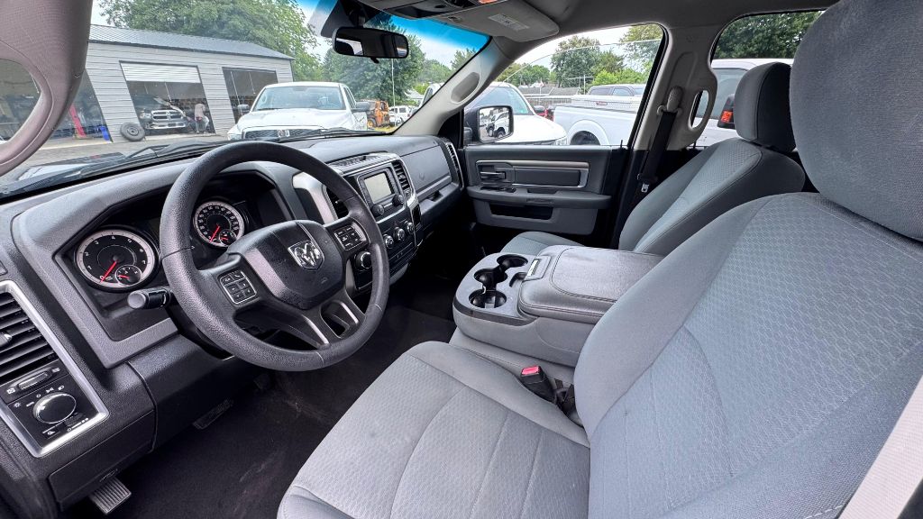 RAM 1500 2018 RAM 1500 1C6RR6GG4JS317456