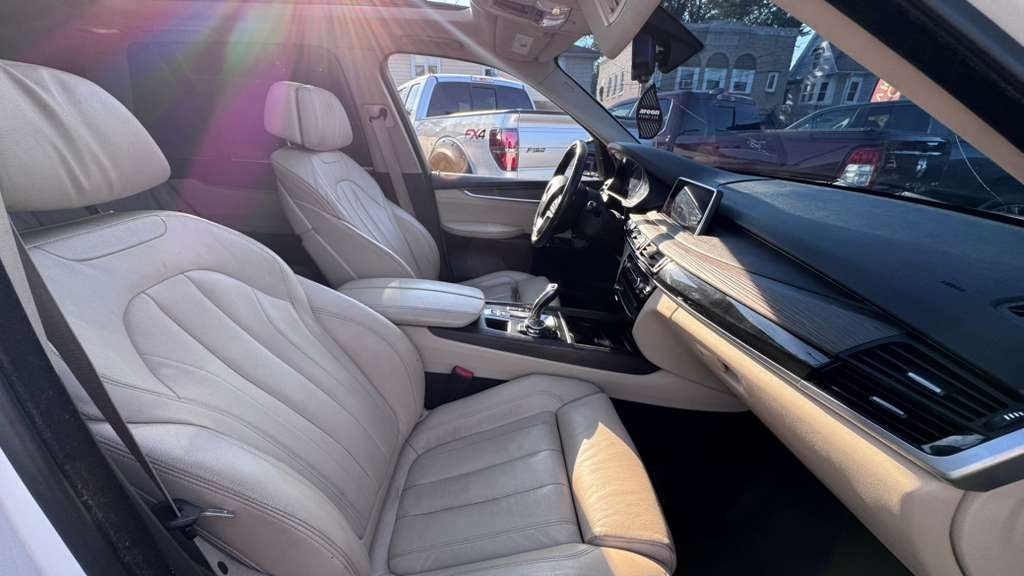 BMW X5 2016 BMW X5 5UXKR0C55G0U09741