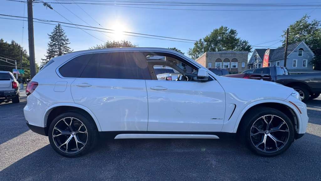 BMW X5 2016 BMW X5 5UXKR0C55G0U09741