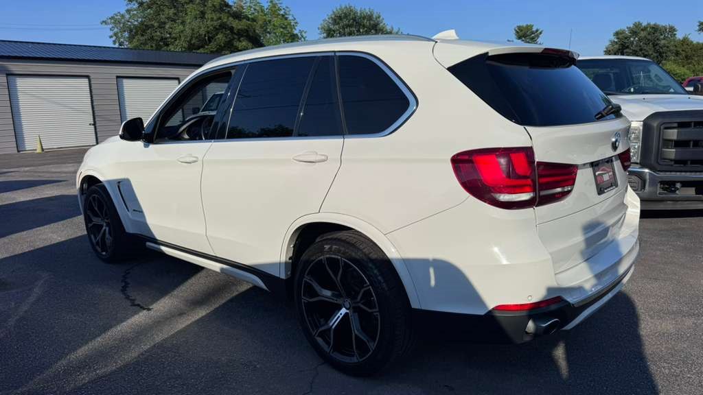 BMW X5 2016 BMW X5 5UXKR0C55G0U09741