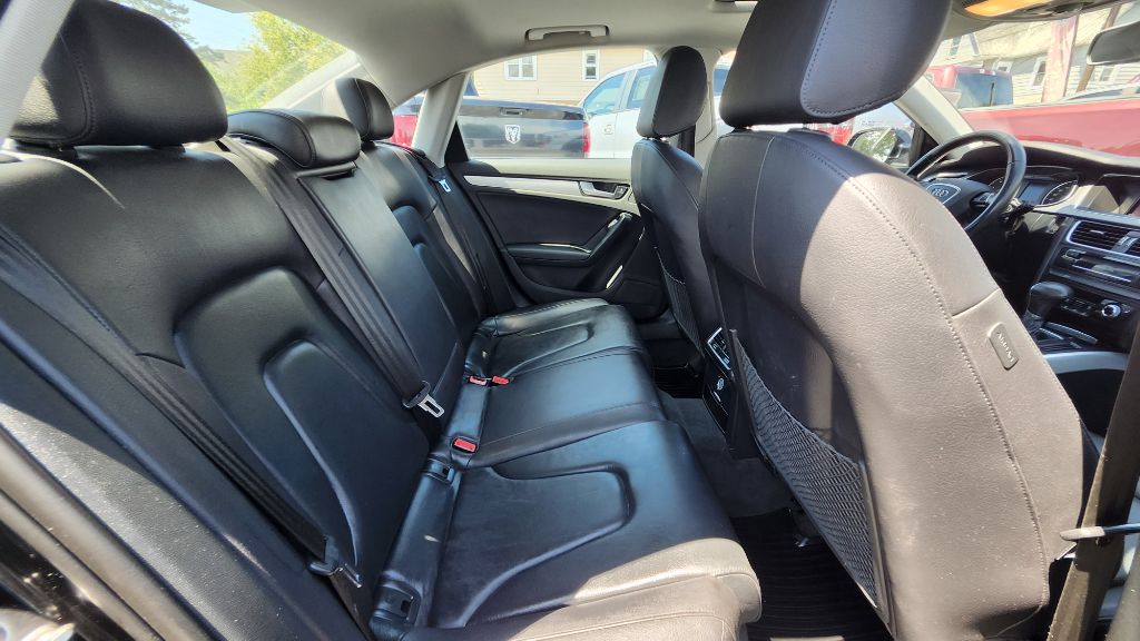 Photo 15 of this AUDI A4