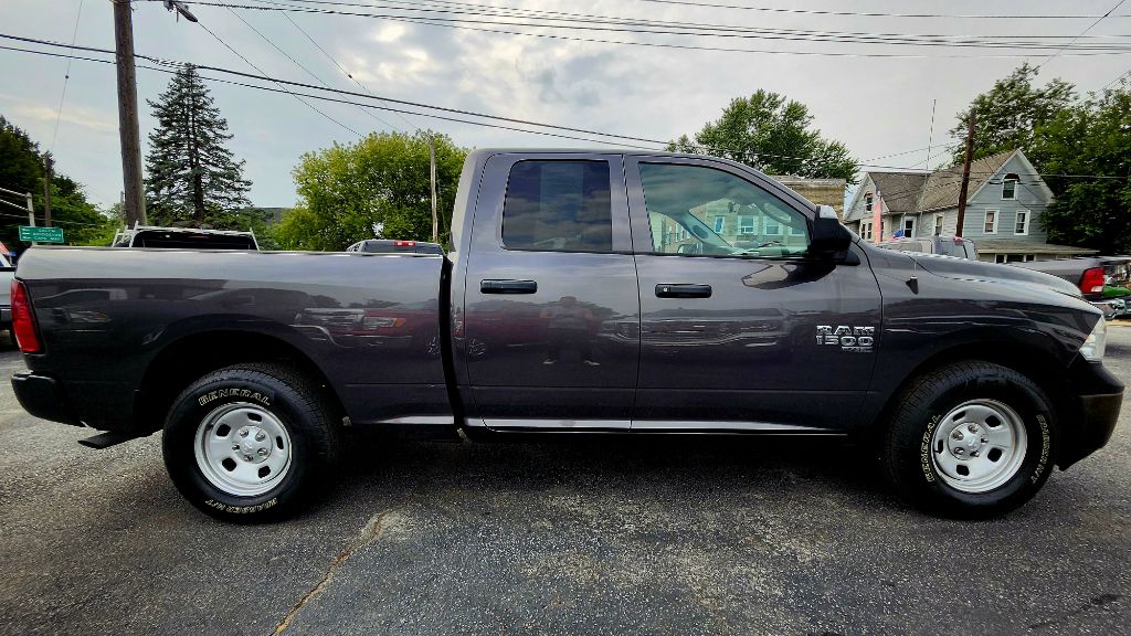 Photo 7 of this RAM 1500 CLASSIC