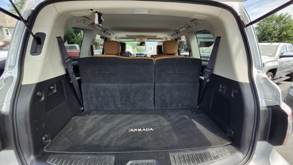 Photo 13 of this NISSAN ARMADA