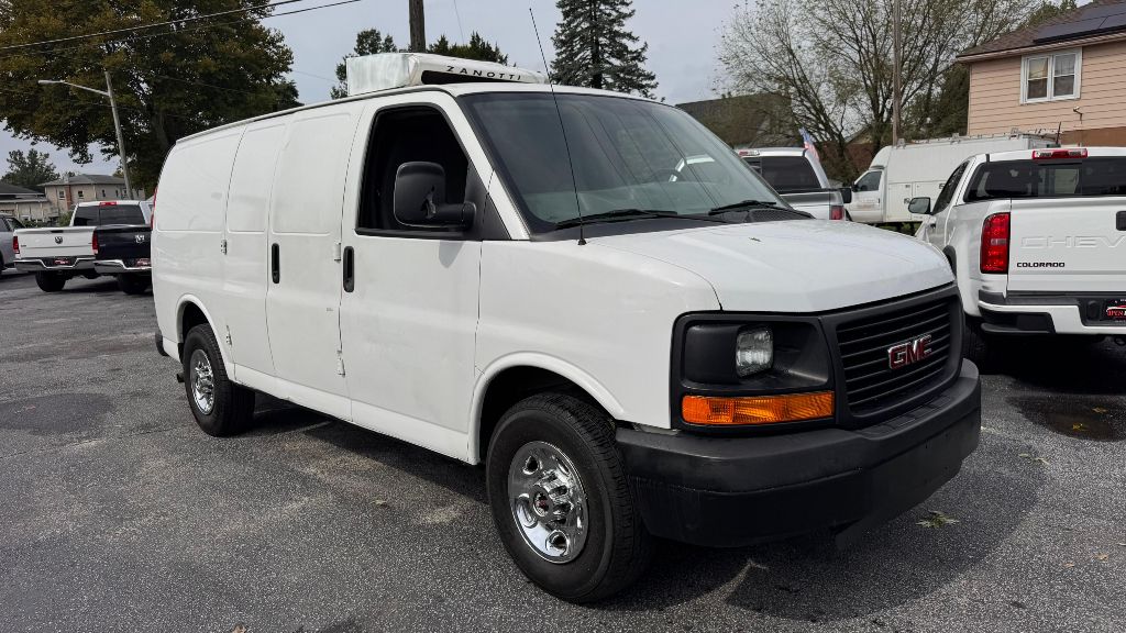 Photo 4 of this GMC SAVANA