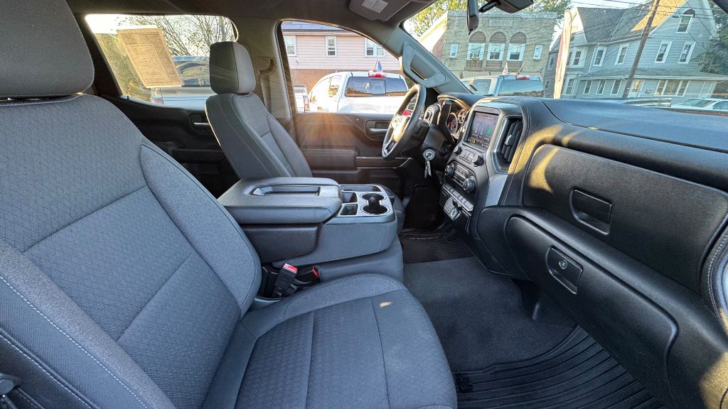 Photo 18 of this CHEVROLET SILVERADO 1500