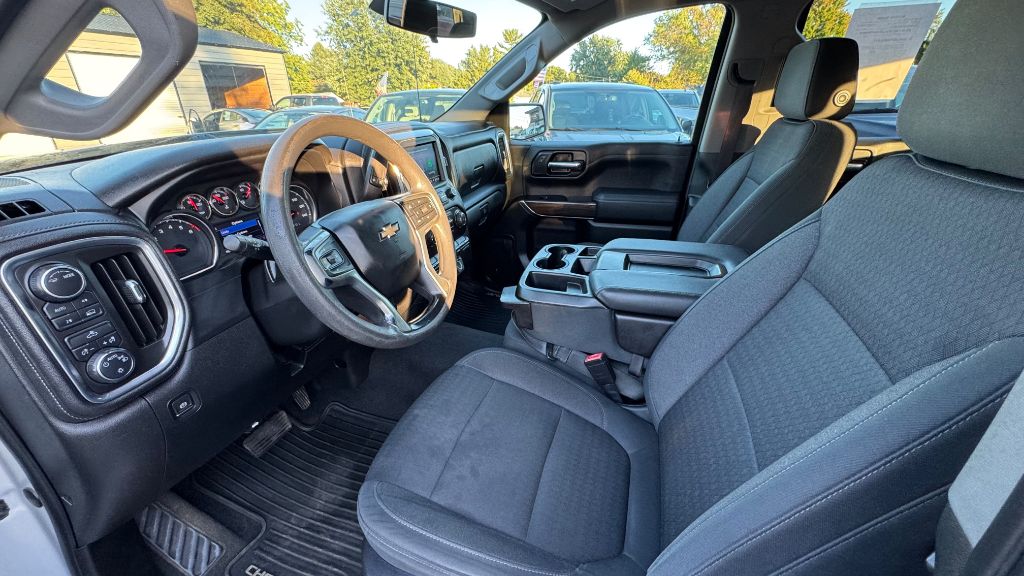 Photo 17 of this CHEVROLET SILVERADO 1500