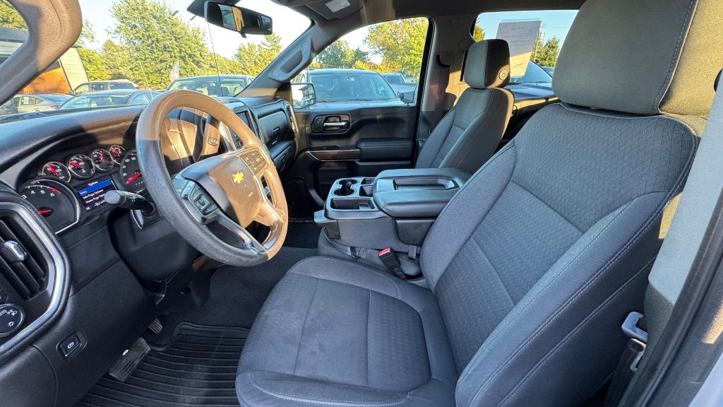 Photo 16 of this CHEVROLET SILVERADO 1500