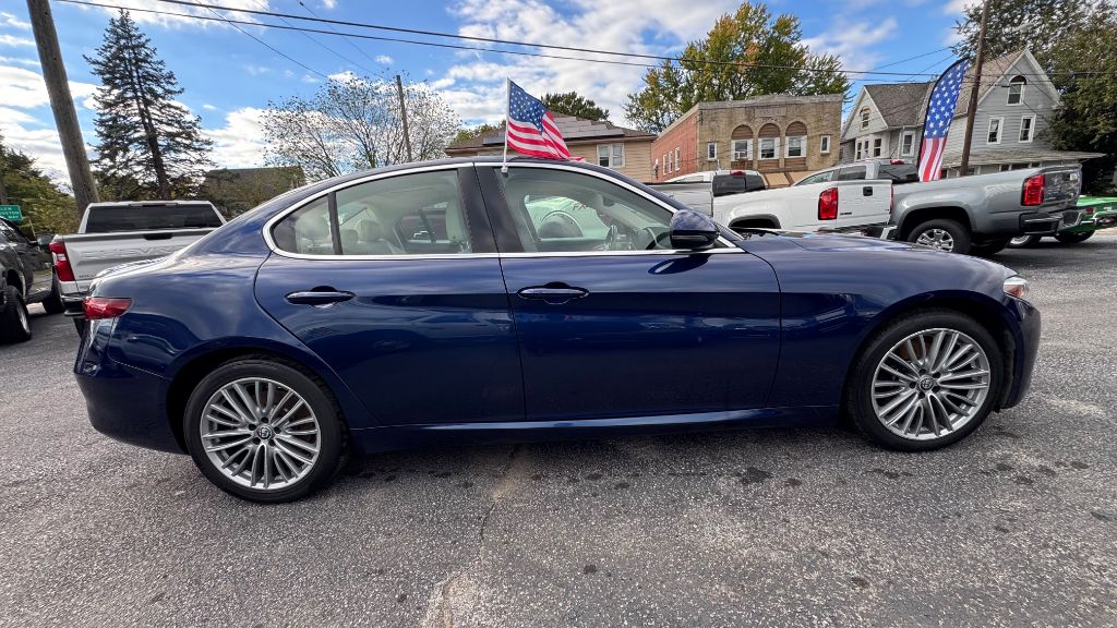 Photo 6 of this ALFA ROMEO GIULIA