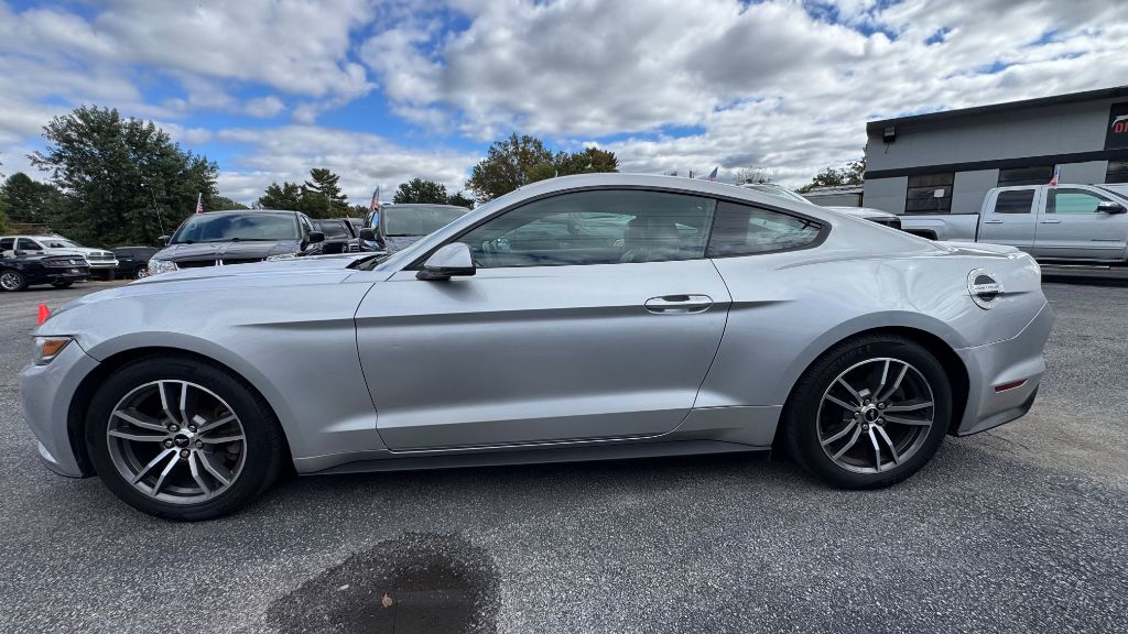 Photo 8 of this FORD MUSTANG