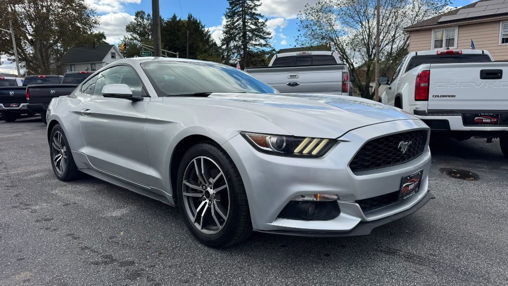 Photo 5 of this FORD MUSTANG