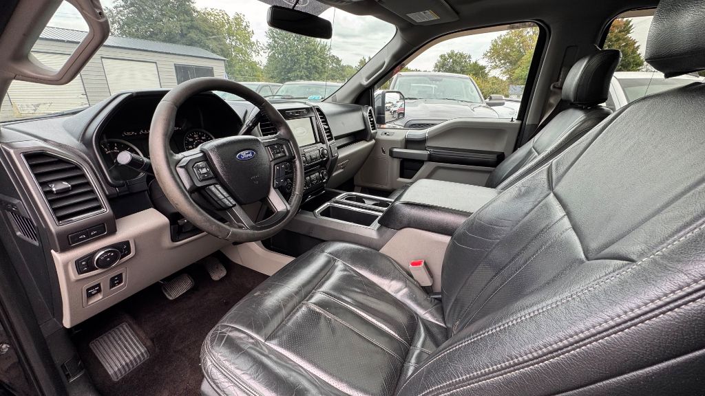 Photo 12 of this FORD F-150