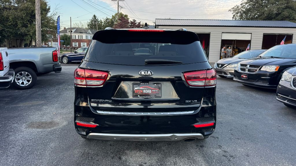 Photo 12 of this KIA SORENTO