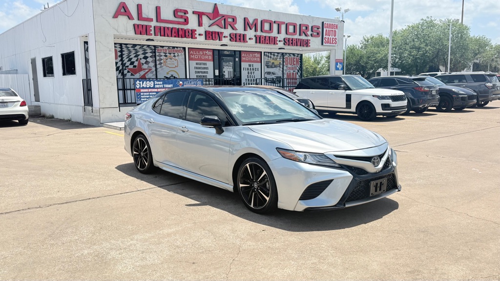 2018 TOYOTA CAMRY