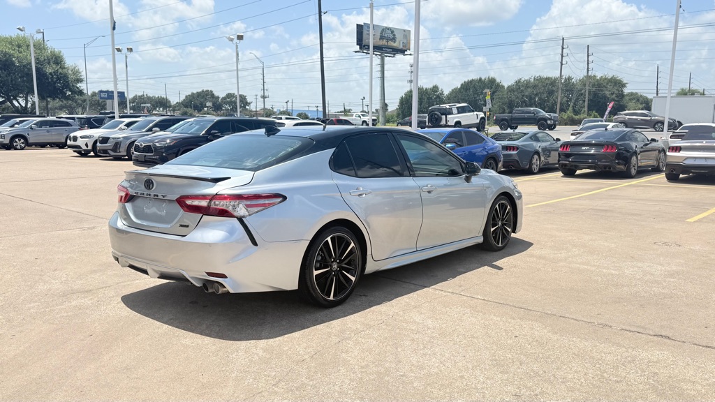 Photo 8 of this TOYOTA CAMRY