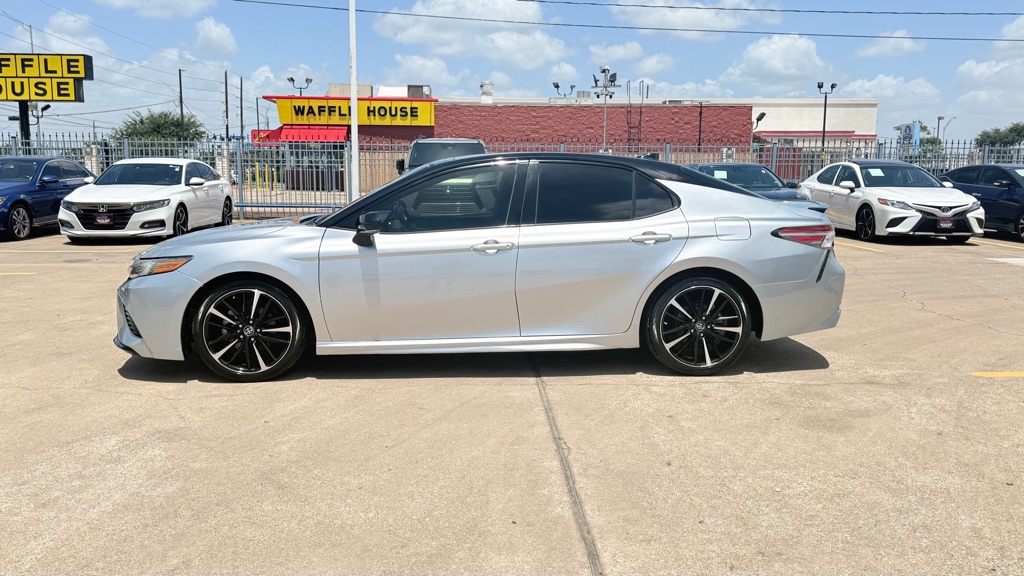 Photo 4 of this TOYOTA CAMRY