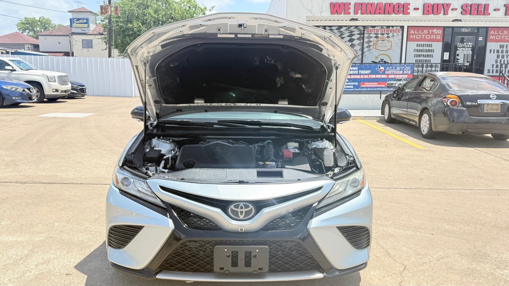 Photo 11 of this TOYOTA CAMRY