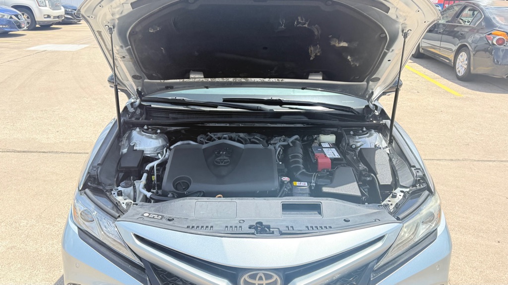 Photo 12 of this TOYOTA CAMRY