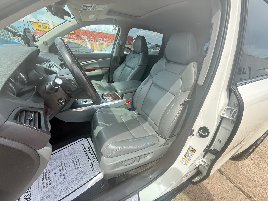 Photo 12 of this ACURA MDX