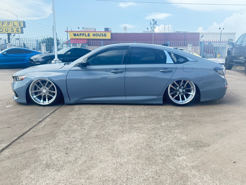 Photo 4 of this HONDA ACCORD