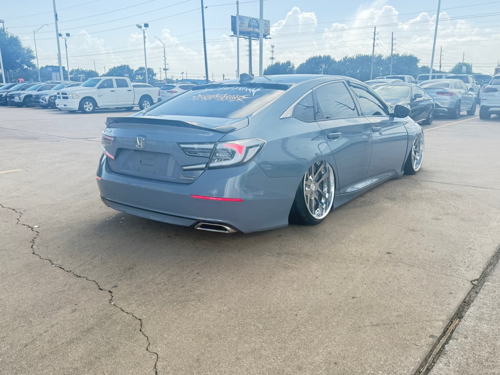 Photo 7 of this HONDA ACCORD
