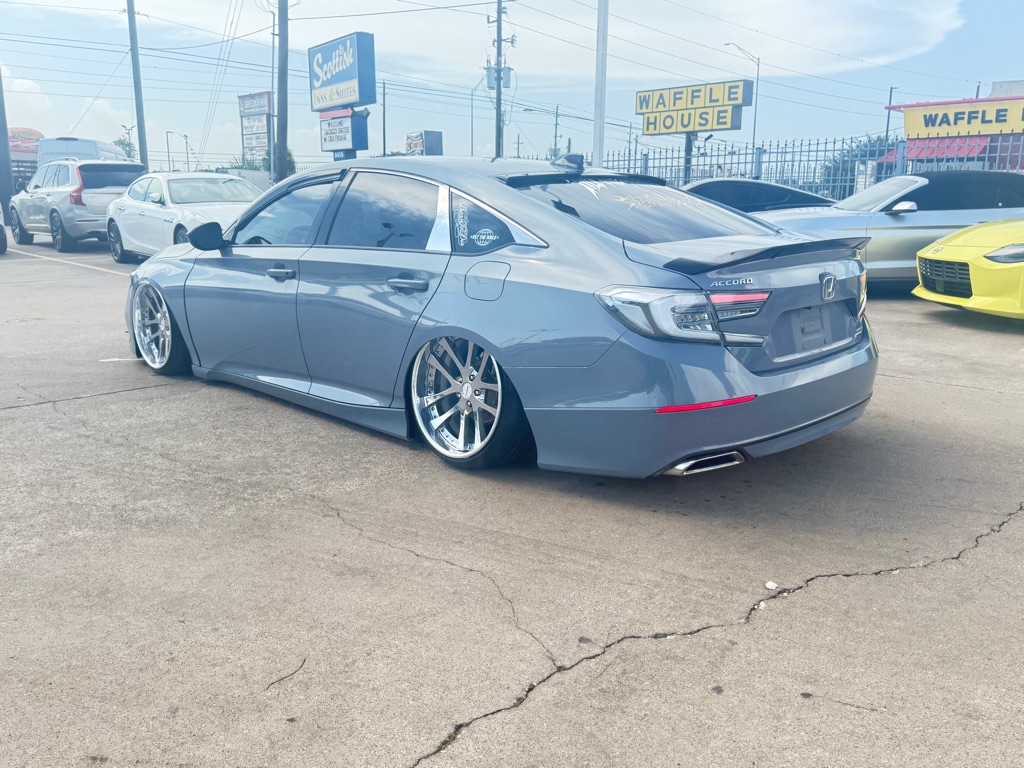 Photo 5 of this HONDA ACCORD