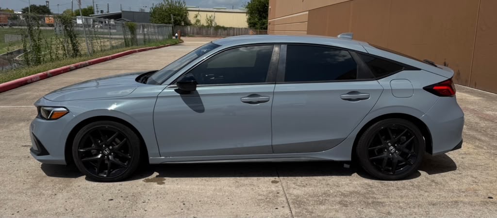 Photo 7 of this HONDA CIVIC