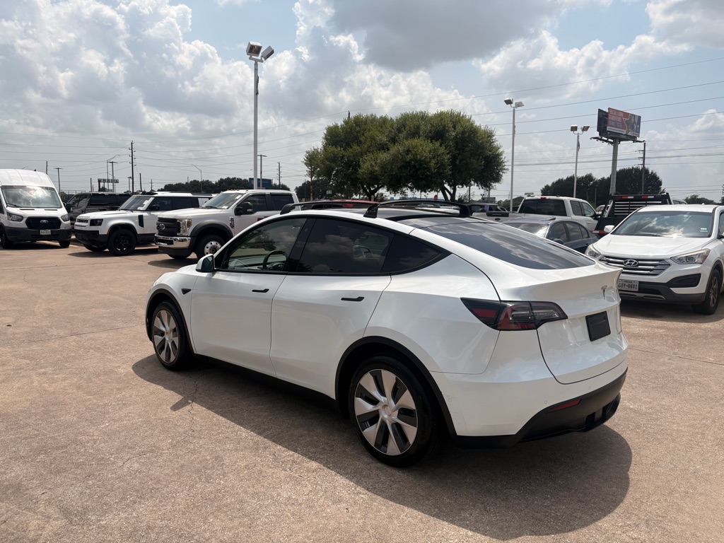 Photo 6 of this TESLA MODEL Y