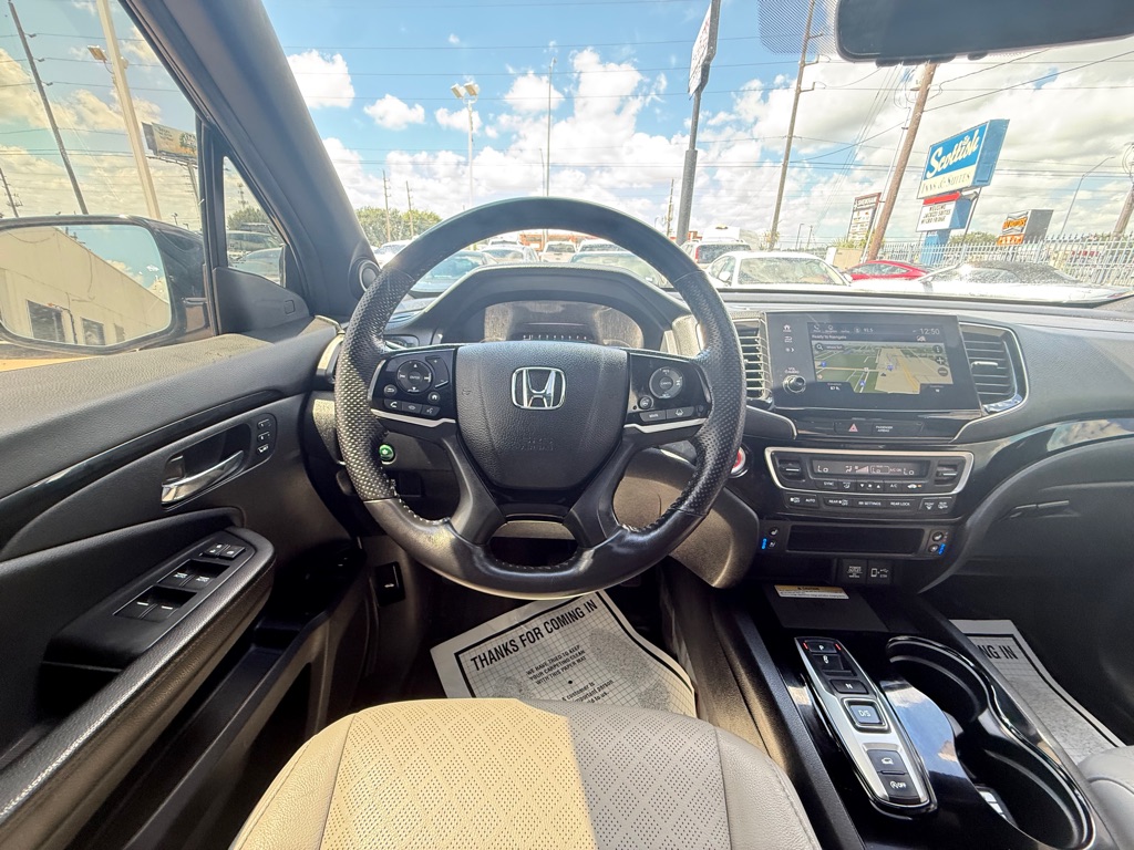 Photo 27 of this HONDA PASSPORT