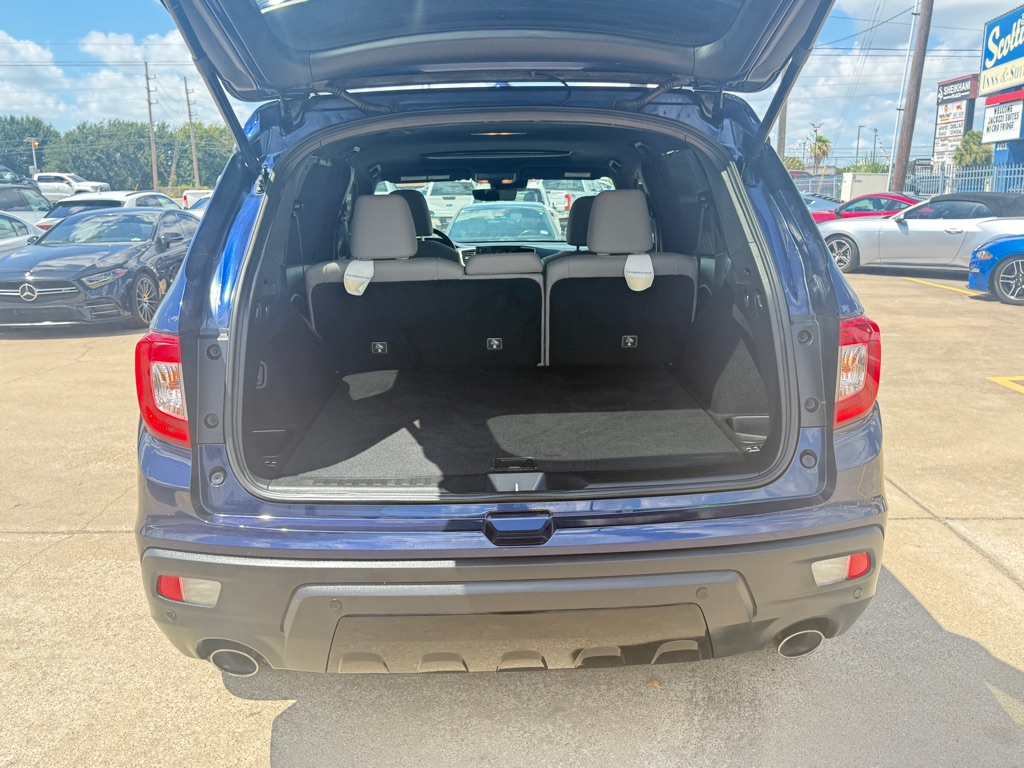 Photo 10 of this HONDA PASSPORT