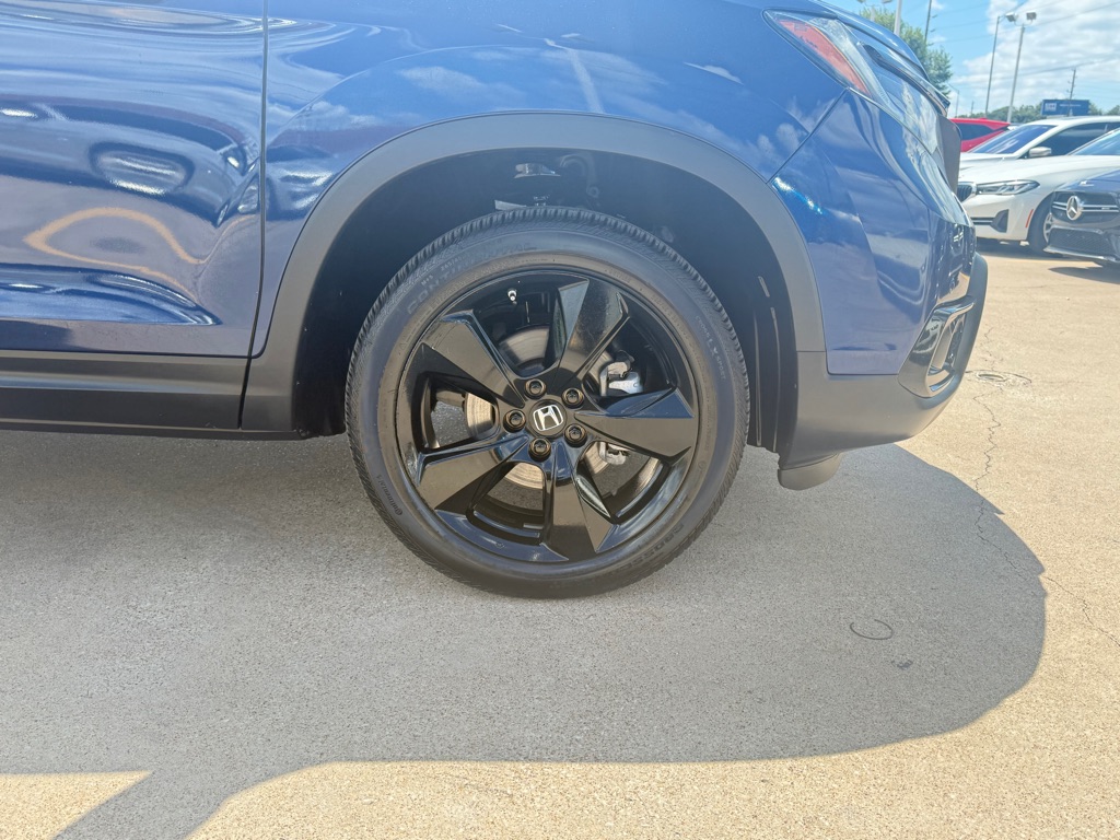 Photo 9 of this HONDA PASSPORT