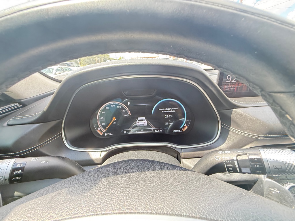Photo 27 of this GENESIS GV80
