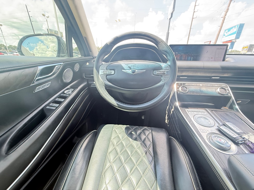 Photo 26 of this GENESIS GV80
