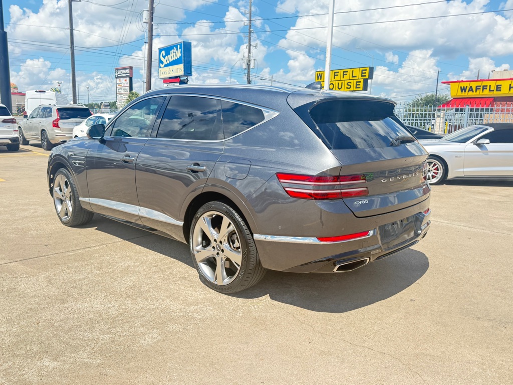 Photo 5 of this GENESIS GV80