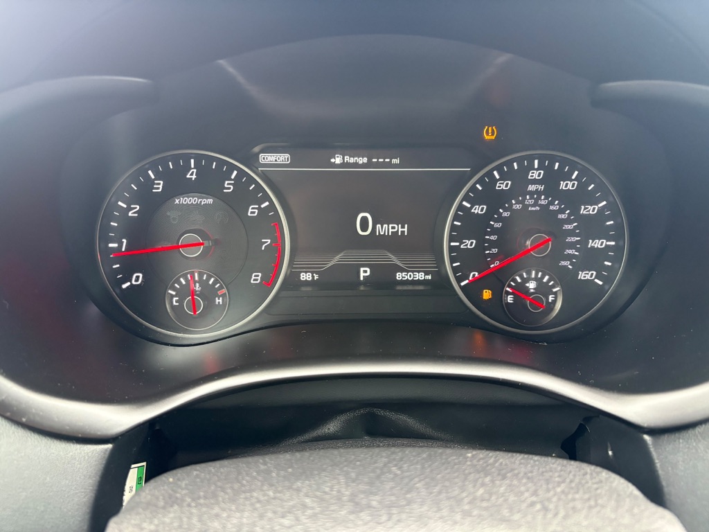 Photo 15 of this KIA STINGER