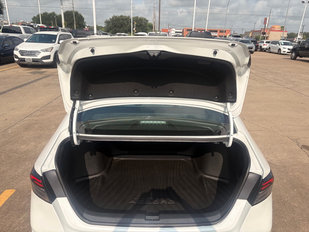 Photo 8 of this HONDA ACCORD