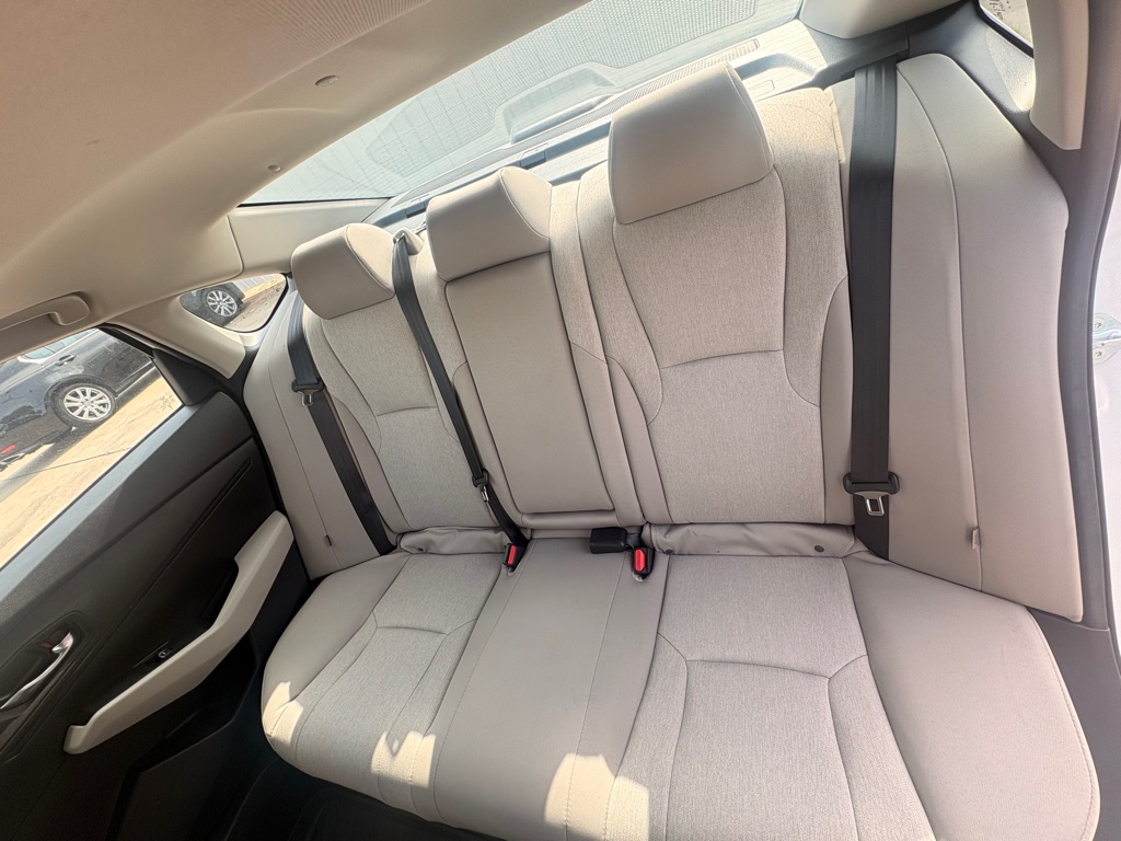 Photo 16 of this HONDA ACCORD