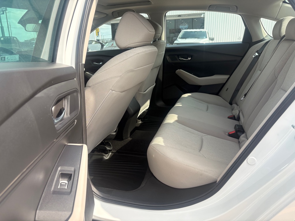 Photo 11 of this HONDA ACCORD