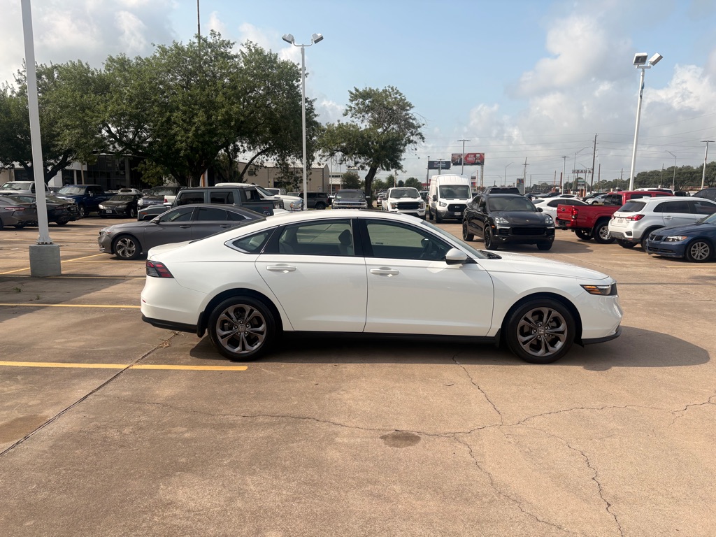 Photo 10 of this HONDA ACCORD