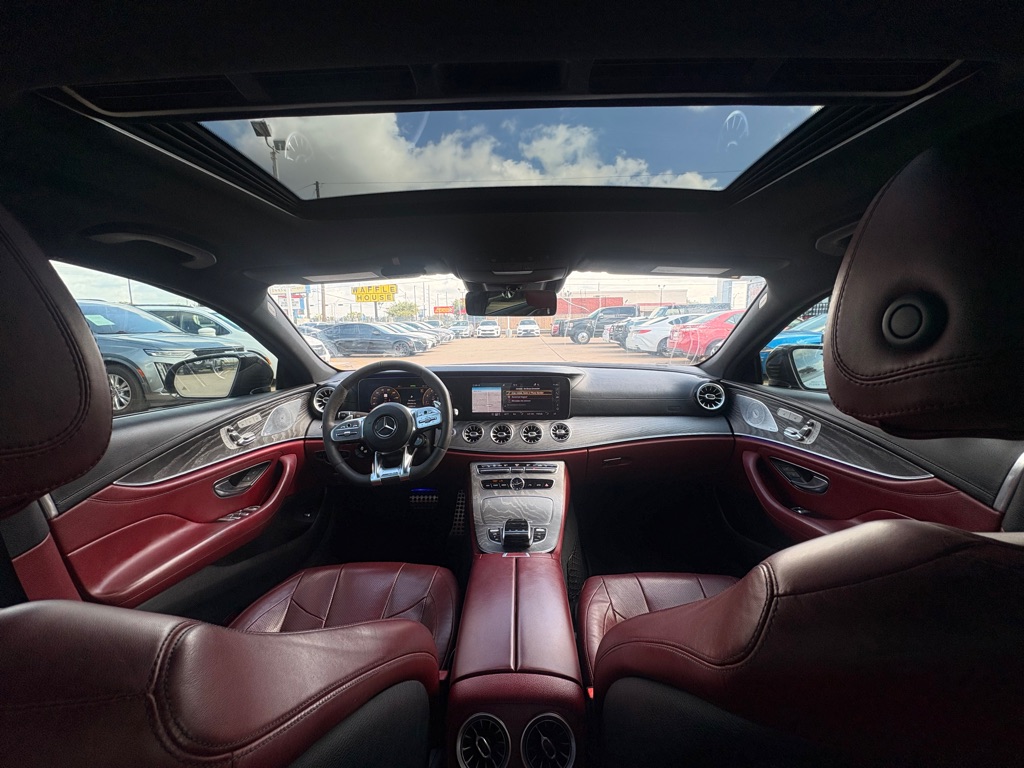 Photo 18 of this MERCEDES-BENZ CLS