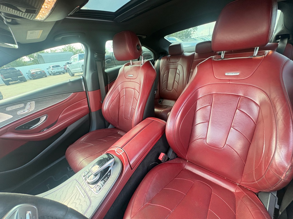 Photo 16 of this MERCEDES-BENZ CLS