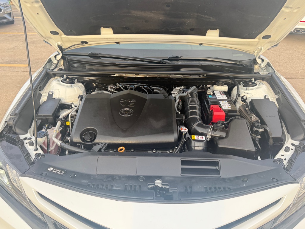 Photo 12 of this TOYOTA CAMRY