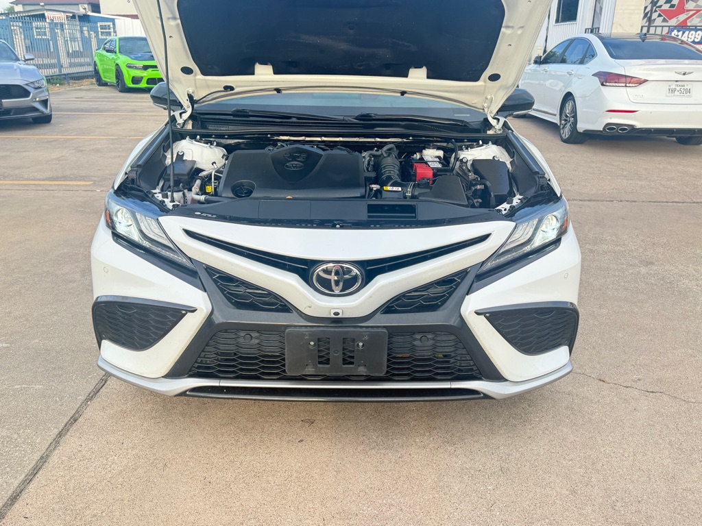 Photo 11 of this TOYOTA CAMRY