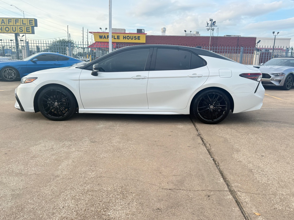 Photo 4 of this TOYOTA CAMRY
