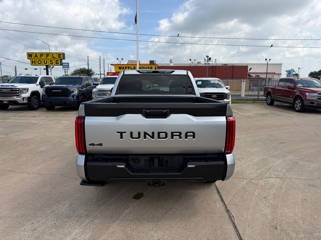 Photo 9 of this TOYOTA TUNDRA