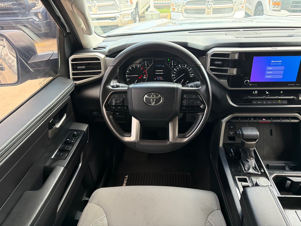 Photo 22 of this TOYOTA TUNDRA