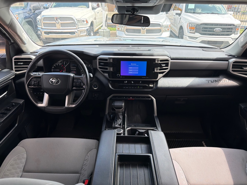Photo 18 of this TOYOTA TUNDRA