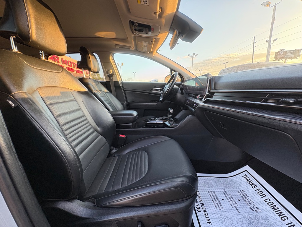 Photo 14 of this KIA SPORTAGE