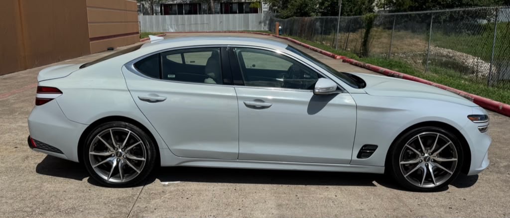 Photo 8 of this GENESIS G70